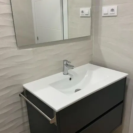 Apartmán Super Noviembre En La Playa Pie De Playa Yellow, Un Lujo, Totalmente Nuevo, Tambien Tu Mascota Noja