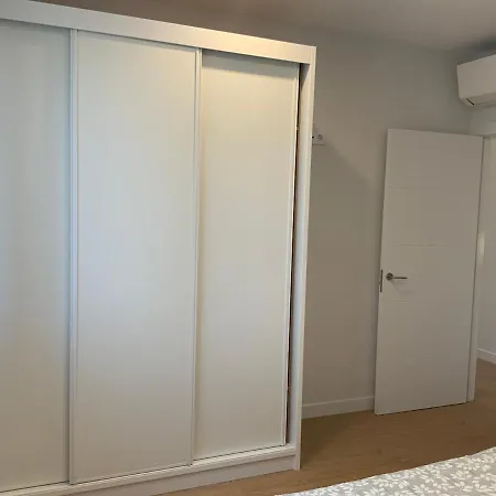 Super Noviembre En La Playa Pie De Playa Yellow, Un Lujo, Totalmente Nuevo, Tambien Tu Mascota Apartmán Noja