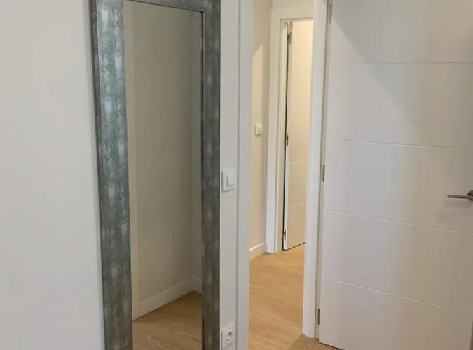 Apartment Yellow Apartments: Pet-friendly Beachfront Luxury