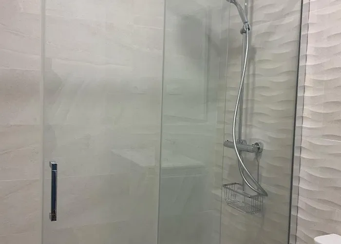 Yellow Apartments: Pet-friendly Beachfront Luxury Apartment Noja